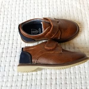London Underground Brown and Navy Toddler Dress Shoes NWOT